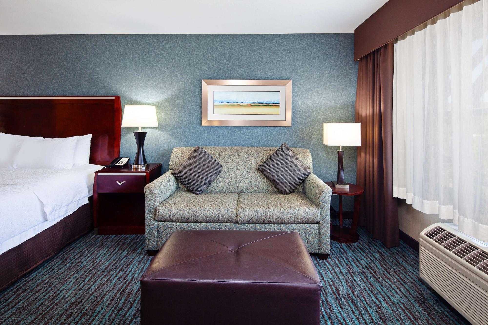 Hampton Inn & Suites Agoura Hills Exterior photo